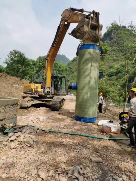 南川雅安芦山一体化提升泵施工现场